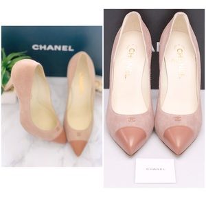 CHANEL Rose Cap-Toe CC Pumps